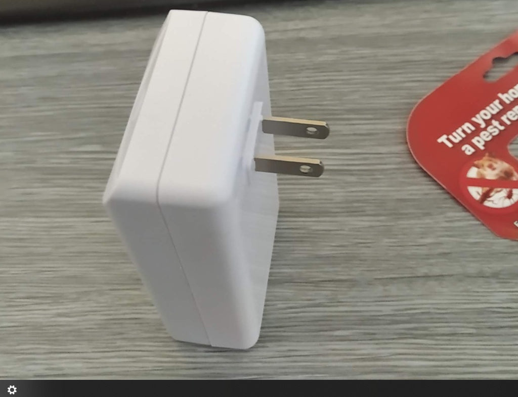 Electronic Mouse Repeller – Ultrasonic Rodent Pest Control Device for Home and Office
