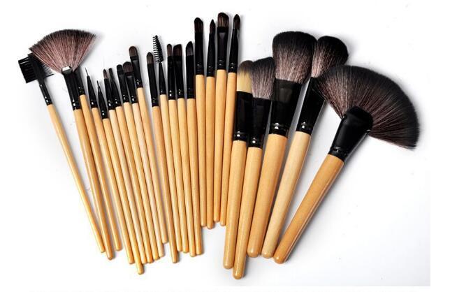 24-Piece Professional Makeup Brush Set – Cosmetics Brushes for Eyebrow, Foundation, Eyeshadow, and More