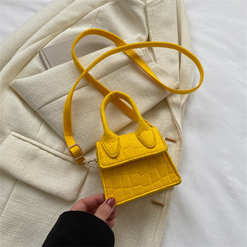 Spring New Simple Casual Small Bag - Trendy & Lightweight