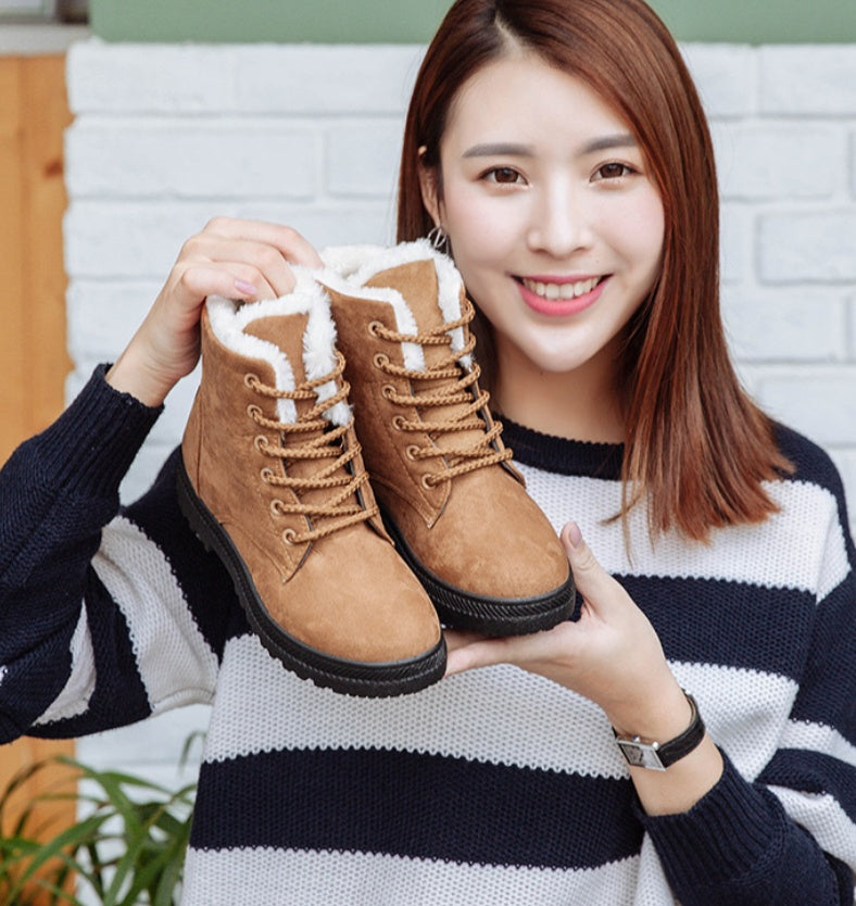 Women's Winter Snow Boots – Flat Casual Cotton Shoes with Large Size, Vulcanized & Plush Lining for Comfort