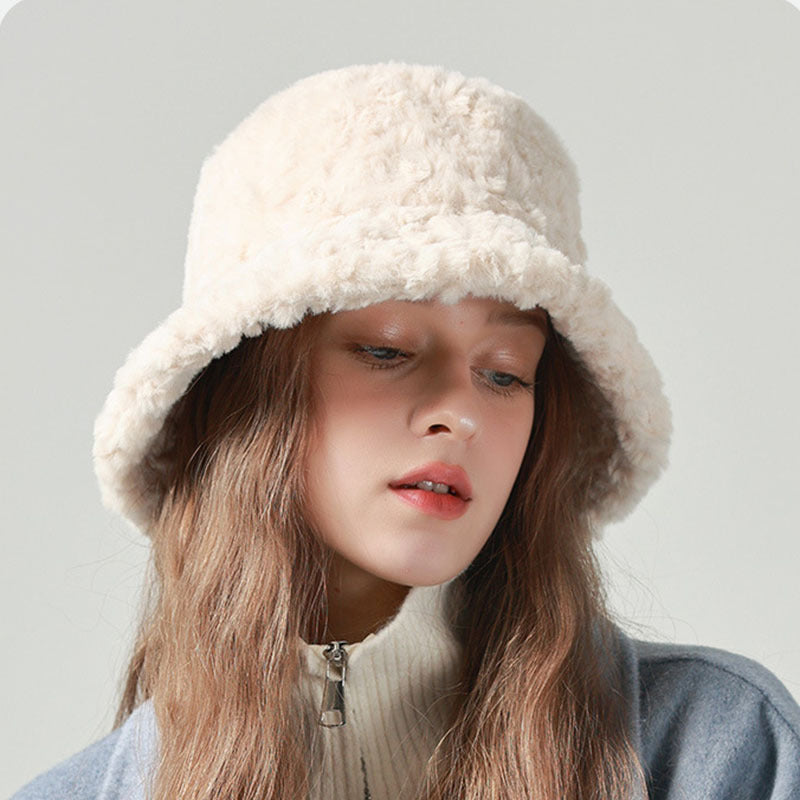 Women's Lambswool Bucket Hat – Winter Warm Fuzzy Fisherman Hat in Solid Colors for Stylish Cold Weather Wear