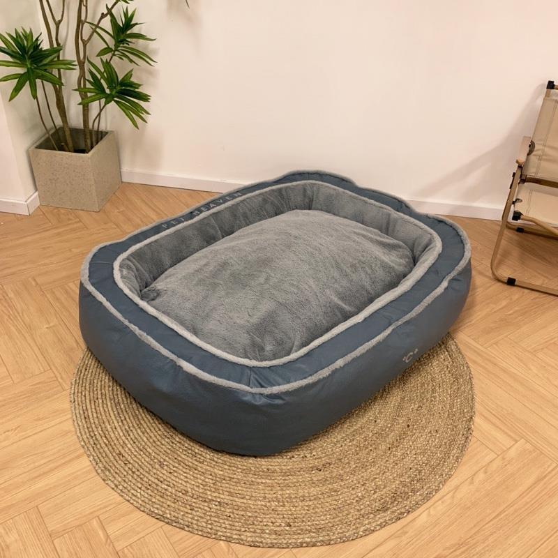 Premium Winter Dog Bed - Ultra-Cozy Heated Pet Bed for Cold Weather Comfort