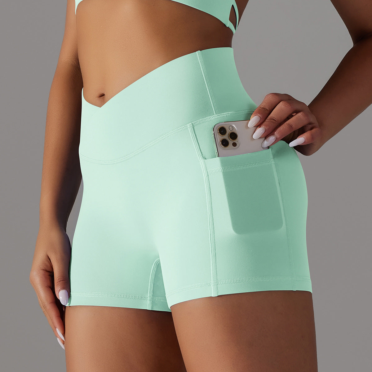 Women's Yoga Shorts with Phone Pocket – Fitness Sports Pants for Comfortable Workouts & Activewear