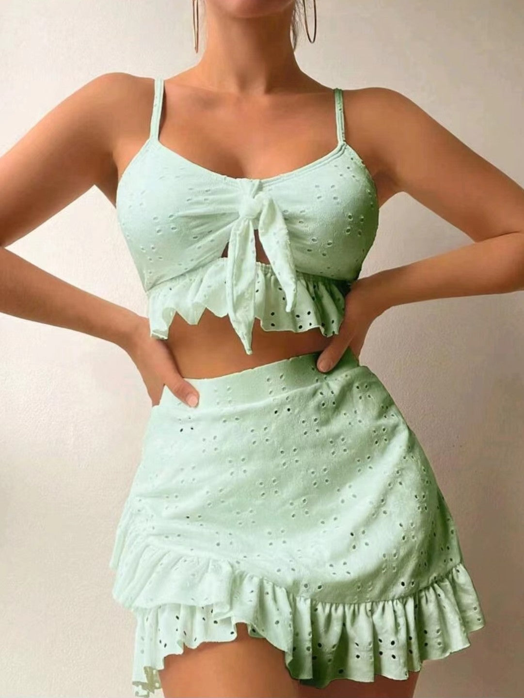 3-Piece Beach Bikini Set – Fashion Ruffle Design with Hip-Hugging Skirt – Summer Swimsuit for Women