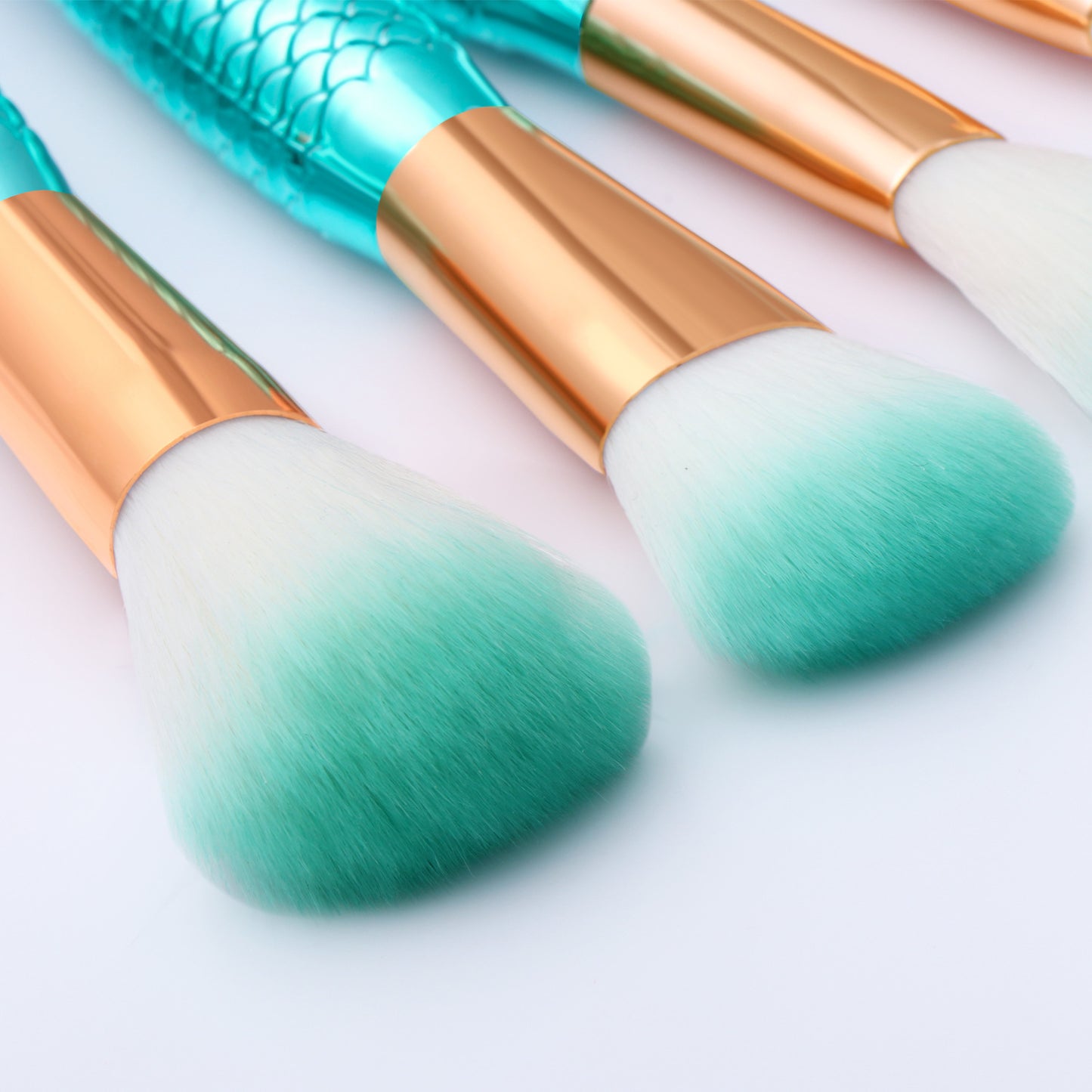 11-Piece Mermaid Makeup Brushes Kit – Foundation, Eyebrow, Eyeliner Brushes for Cosmetics