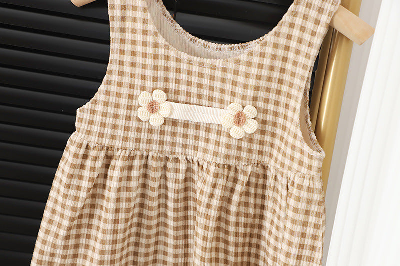 Baby Girl Round-Neck Long-Sleeved Dress Suit – Stylish Baby Girl Outfit for Fall and Winter