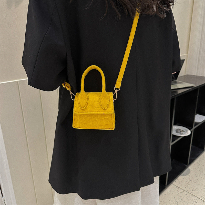Spring New Simple Casual Small Bag - Trendy & Lightweight