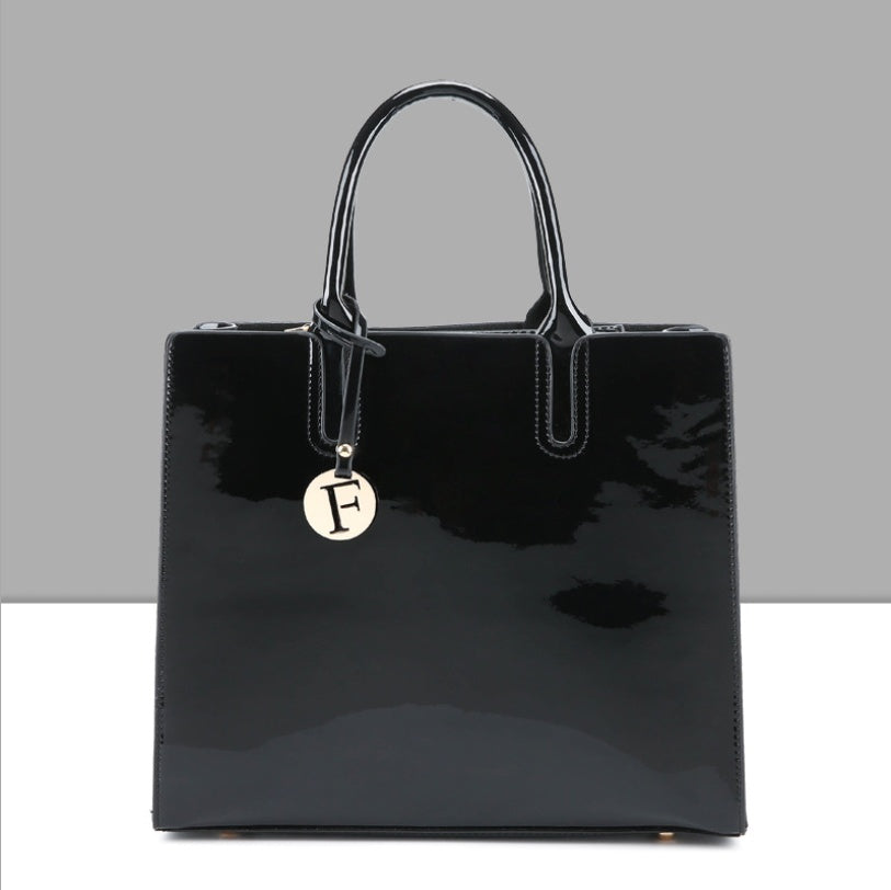 3-Piece Leather Handbag Set – Stylish and Versatile Women's Bags