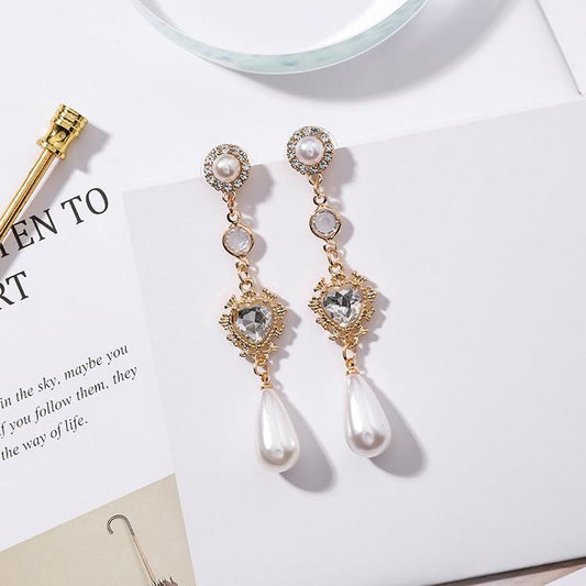 Elegant Gold Pearl Drop Earrings – Classic Dangle Jewelry for Women