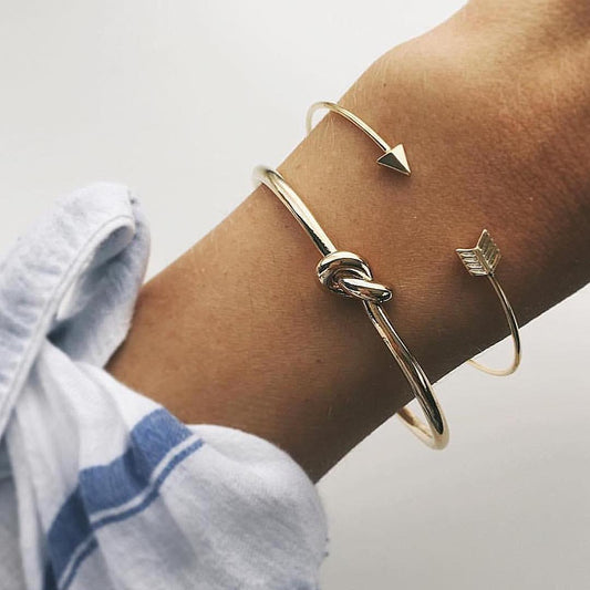 Women's Vintage Cuff Bracelet - Arrow Knotted Design for a Unique and Stylish Look