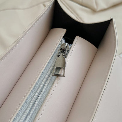 Stylish Women's Fashion Backpack – Versatile Shoulder and Messenger Bag for Everyday Use