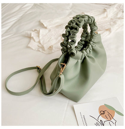 Western Style One-Shoulder Messenger Bag – Fashionable Handbag for Women