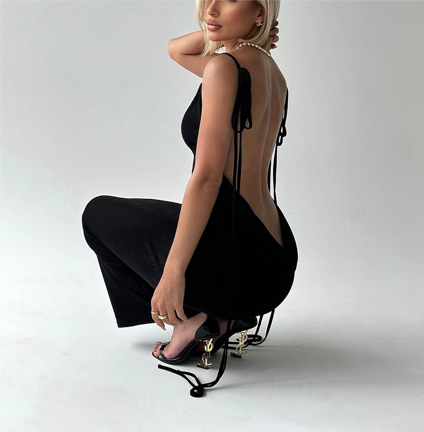 Women's Sexy Slim Backless Camisole Dress – Lace-up Summer Gown for Elegant Occasions