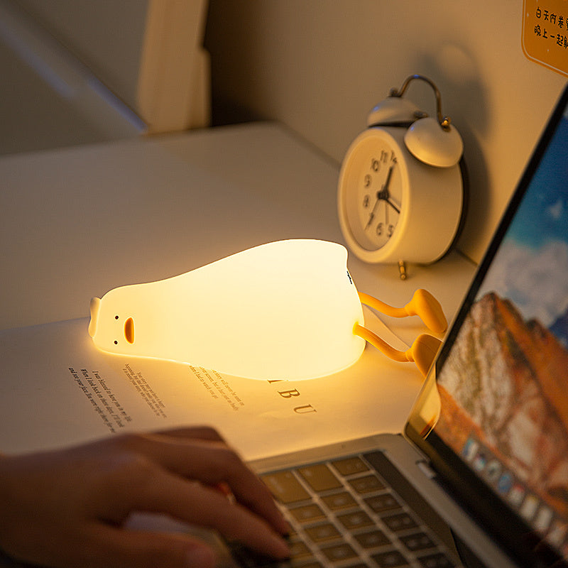 Premium Smart Duck Night Light - Silicone LED Bedside Lamp with Sleep Mode & Touch Control for Kids