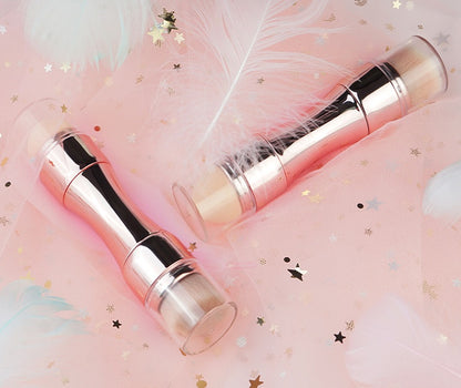 Professional 4-in-1 Makeup Brush Set – Ultra-Portable Beauty Tool for Flawless Application Anywhere