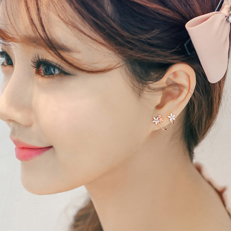 Stylish Short Hair Earrings for Women – Trendy and Chic Jewelry