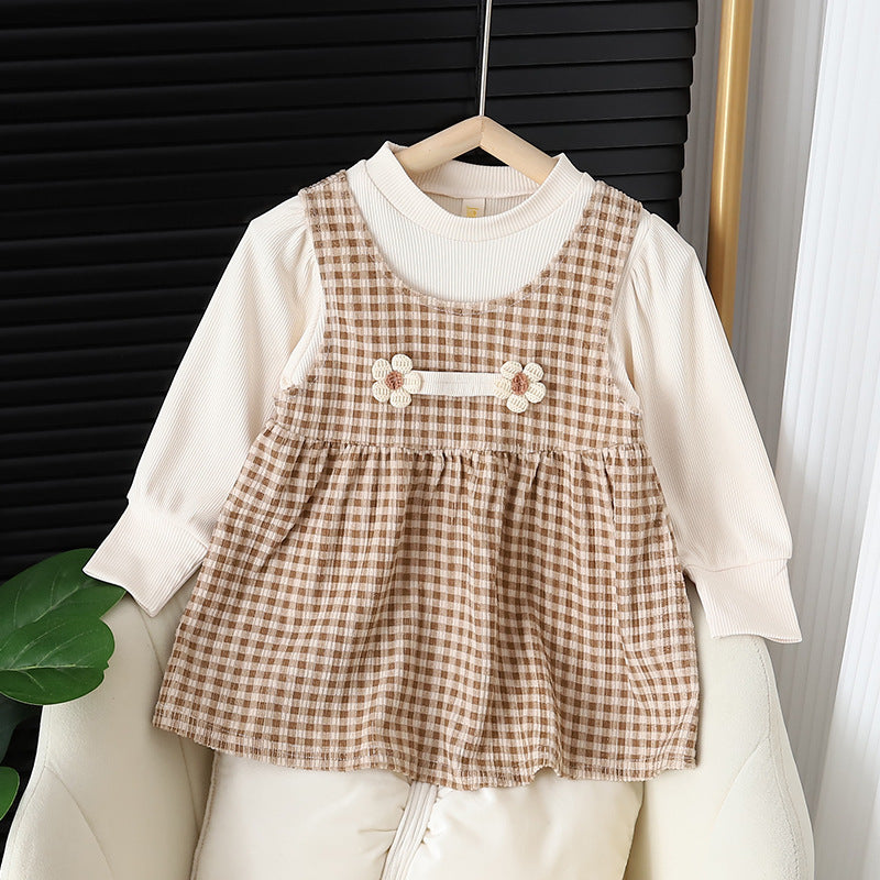 Baby Girl Round-Neck Long-Sleeved Dress Suit – Stylish Baby Girl Outfit for Fall and Winter