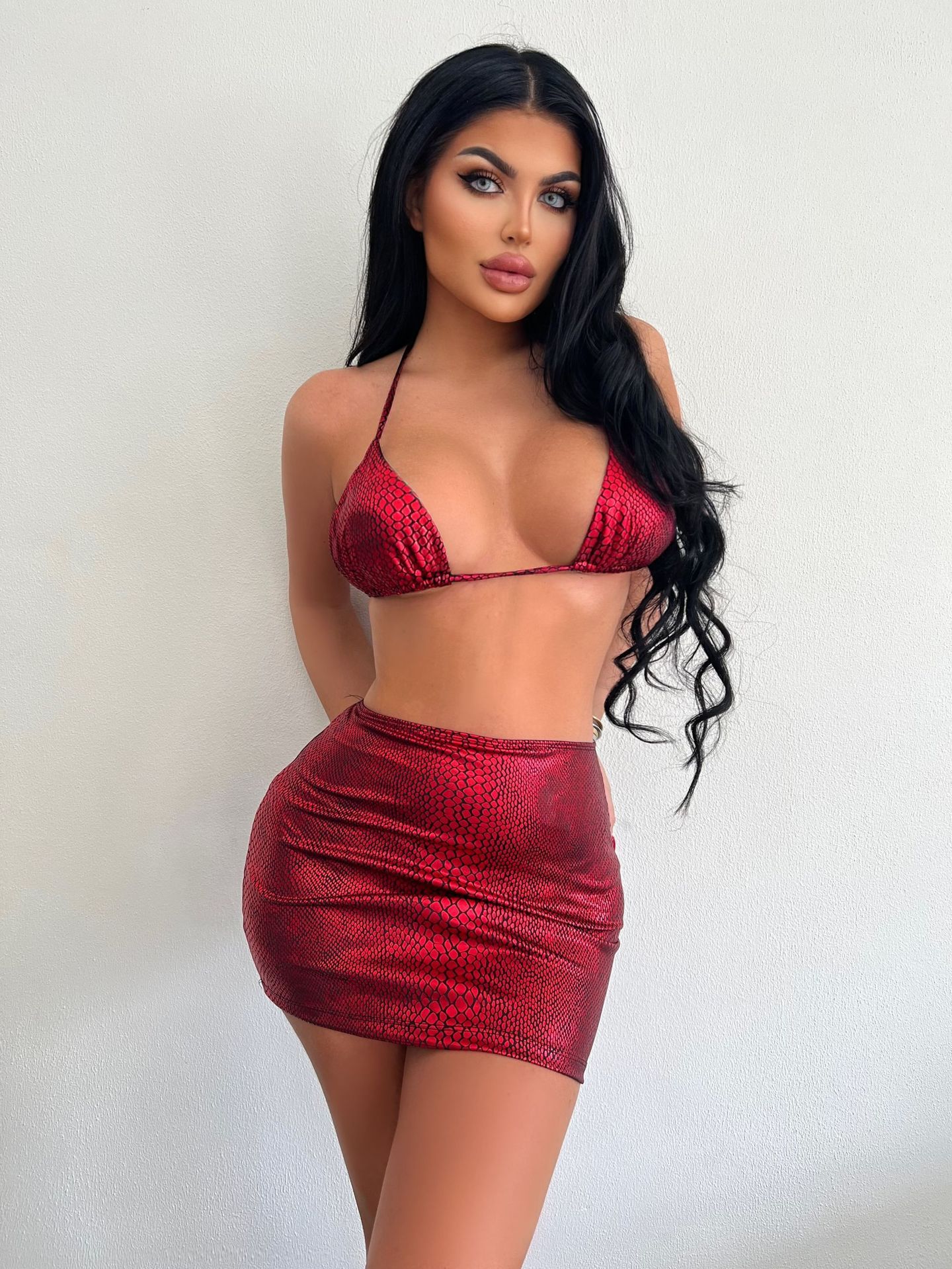 Women's 3-Piece Halter Bikini Set – Snake Pattern Swimsuit with Cover-Up Skirt for Summer Beach & Pool