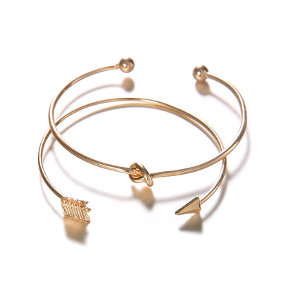 Women's Vintage Cuff Bracelet - Arrow Knotted Design for a Unique and Stylish Look