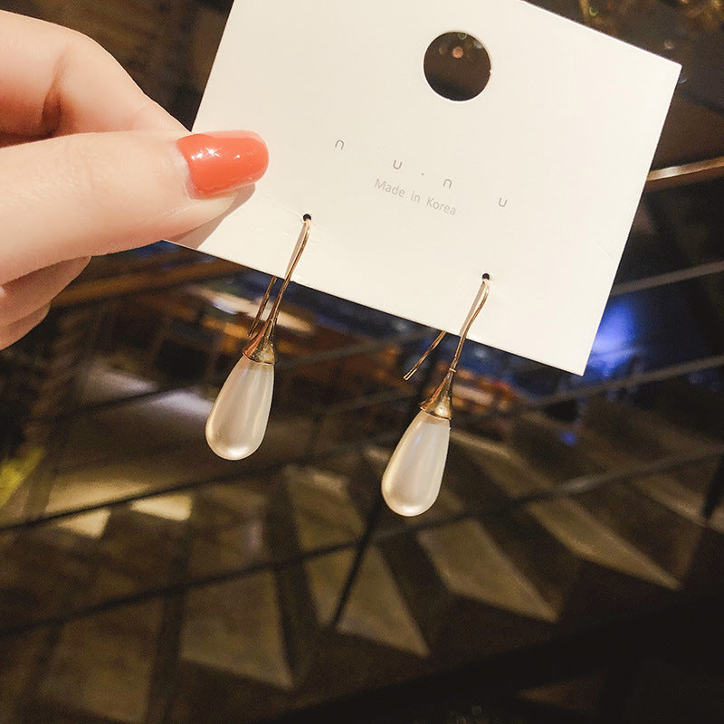 Simple Waterdrop Pearl Earrings for Women