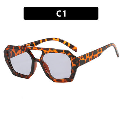 Big Frame Leopard Print Sunglasses – Stylish Summer Sunshade Glasses for Beach & Vacation