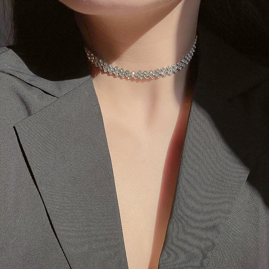 Sparkling Rhinestone Collar Necklace for Women