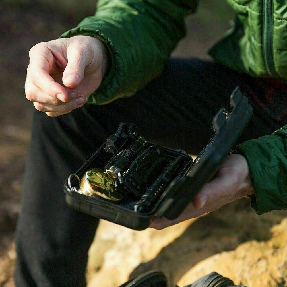 14-in-1 Outdoor Emergency Survival Kit – Compact Tactical Gear Case for Camping, Hiking & Emergency Preparedness
