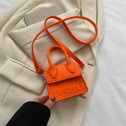 Spring New Simple Casual Small Bag - Trendy & Lightweight